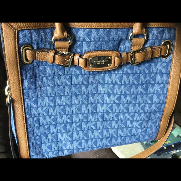 New micheal kors purse - Picture 5 of 6